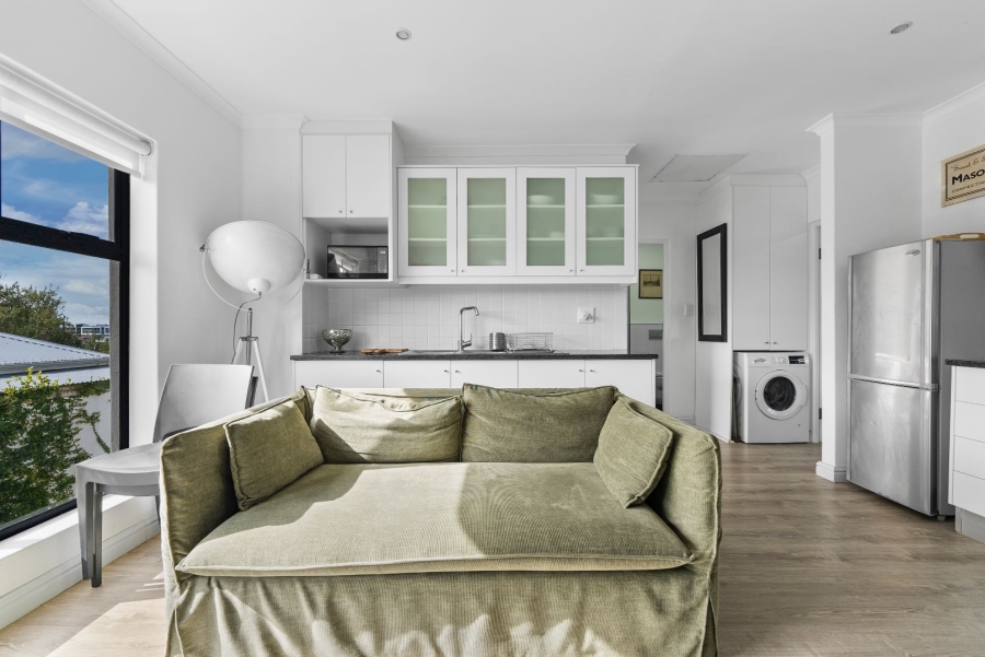 To Let 2 Bedroom Property for Rent in Observatory Western Cape